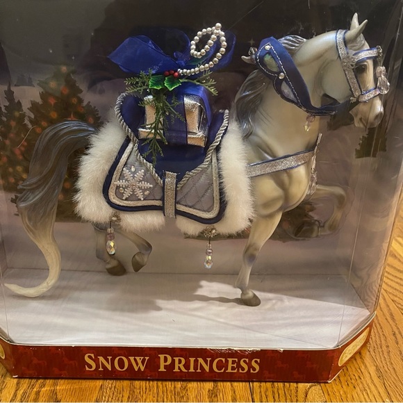 Breyer in Box Snow Princess 2006 Limited Edition #700106 - Picture 14 of 14
